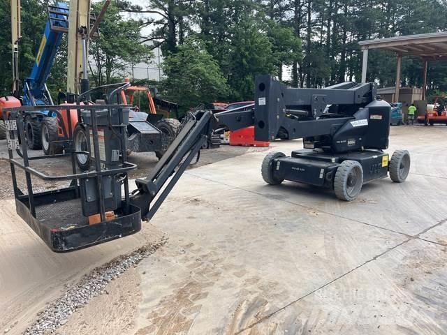 JLG E450AJ Zglobne podizne platforme