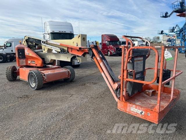 JLG E450AJ Zglobne podizne platforme