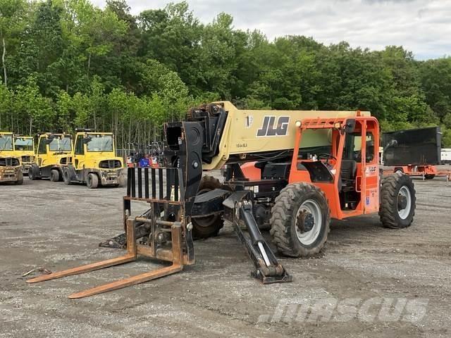 JLG G12-55A Teleskopski viličari