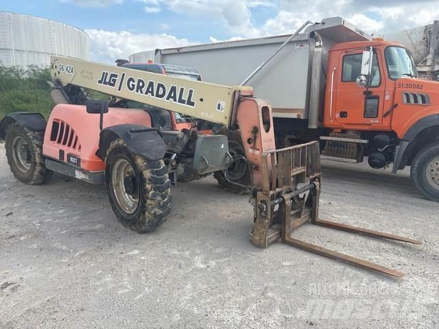 JLG G6-42A Teleskopski viličari