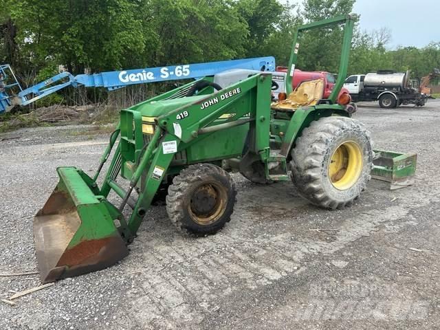 John Deere  Kompaktni (mali) traktori