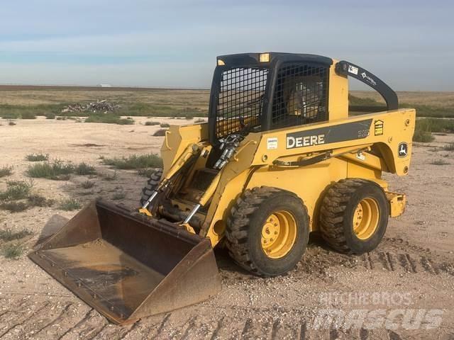 John Deere 325 Skid steer mini utovarivači