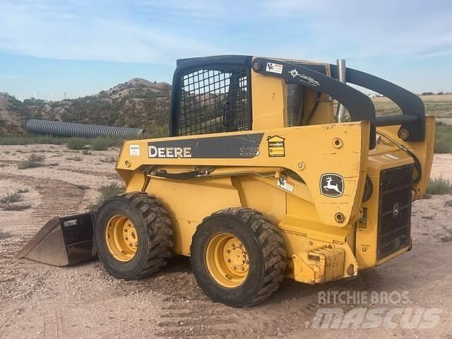 John Deere 325 Skid steer mini utovarivači