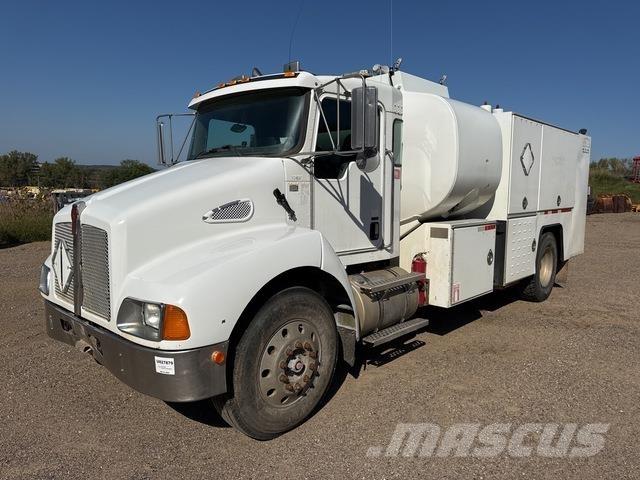Kenworth T300 Kamioni cisterne