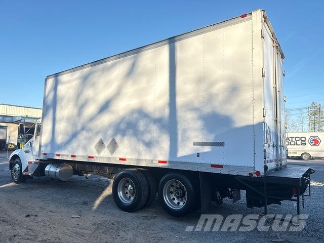 Kenworth T300 Sanduk kamioni