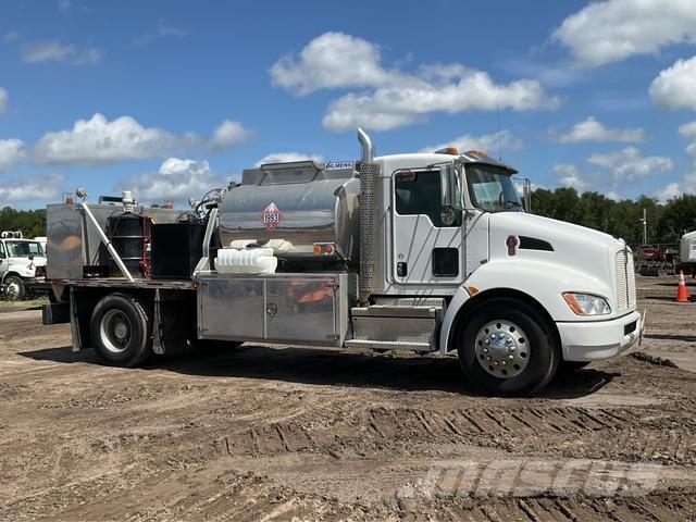 Kenworth T370 Kamioni cisterne