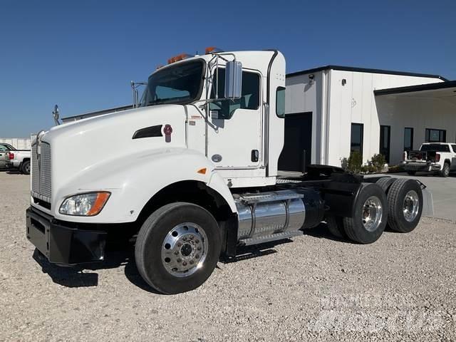 Kenworth T440 Traktorske jedinice