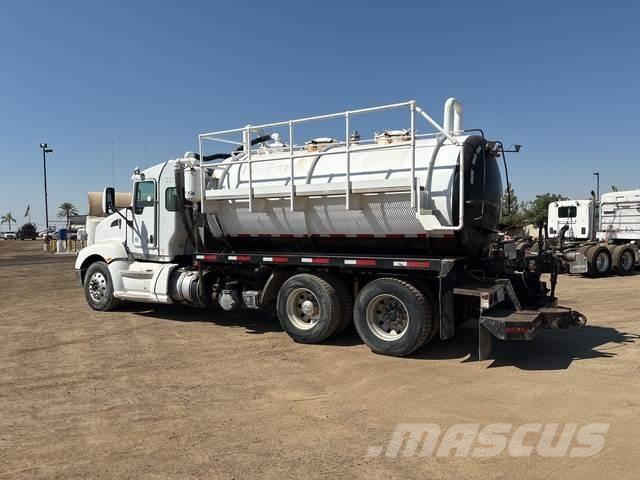 Kenworth T660 Kombiji / vakuumski kamioni