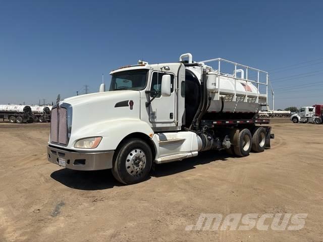 Kenworth T660 Kombiji / vakuumski kamioni