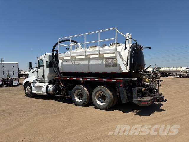 Kenworth T660 Kombiji / vakuumski kamioni