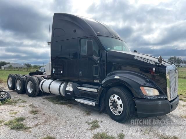 Kenworth T700 Traktorske jedinice