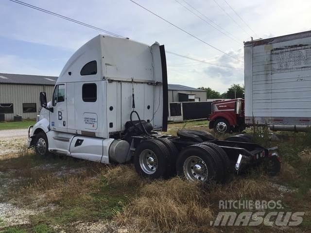 Kenworth T700 Traktorske jedinice