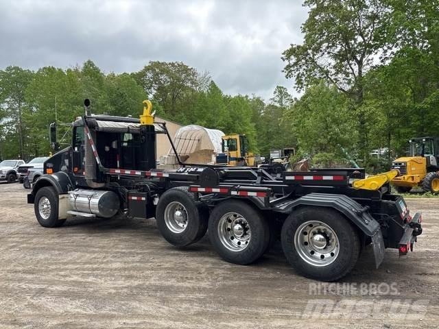 Kenworth T800 Rol kiper kamioni s kukama za dizanje