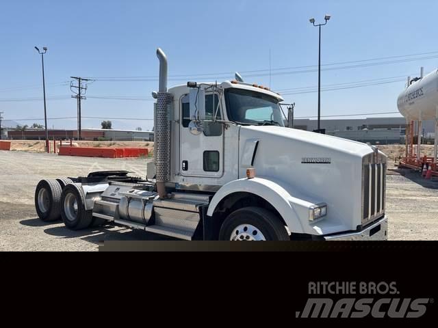 Kenworth T800 Traktorske jedinice