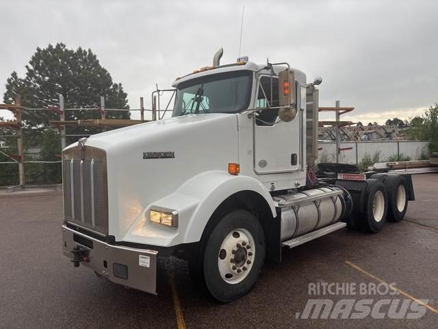 Kenworth T800 Traktorske jedinice