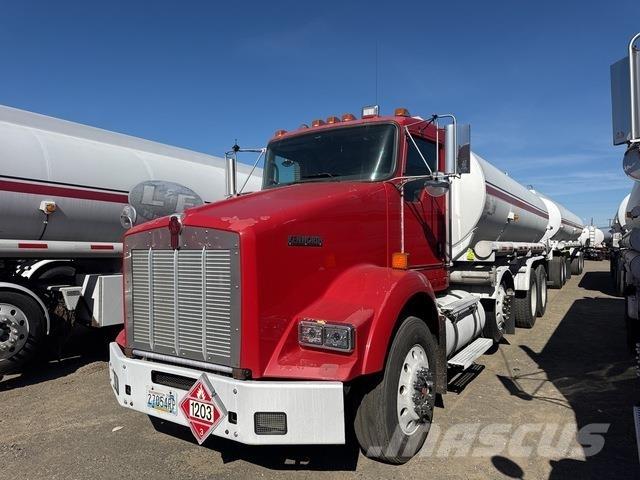 Kenworth T800 Kamioni cisterne