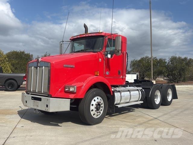 Kenworth T800 Traktorske jedinice