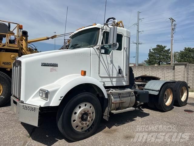 Kenworth T800B Traktorske jedinice