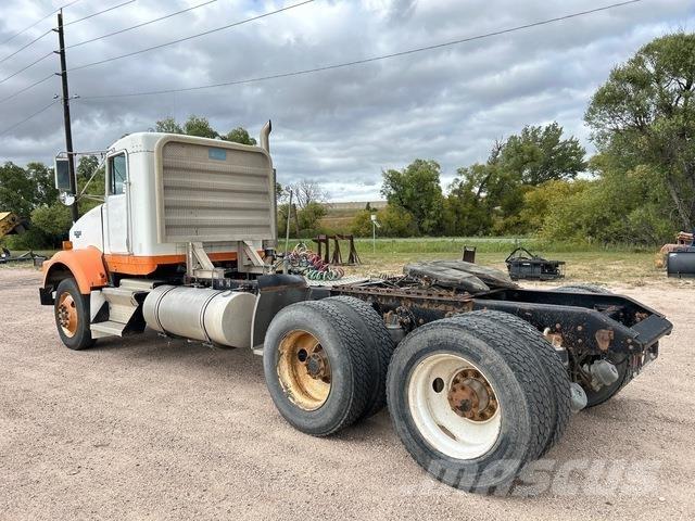 Kenworth T800B Traktorske jedinice