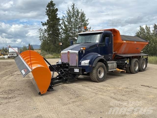 Kenworth T880 Sniježne daske i  plugovi