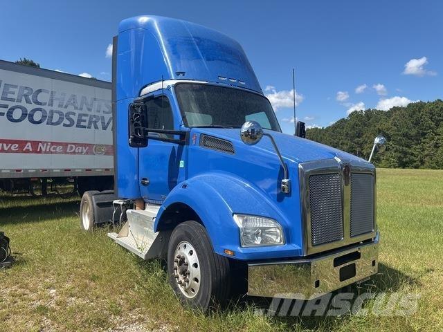 Kenworth T880 Traktorske jedinice