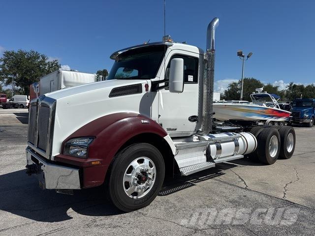 Kenworth T880 Traktorske jedinice