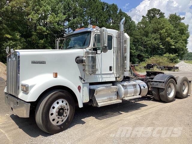 Kenworth W900 Traktorske jedinice
