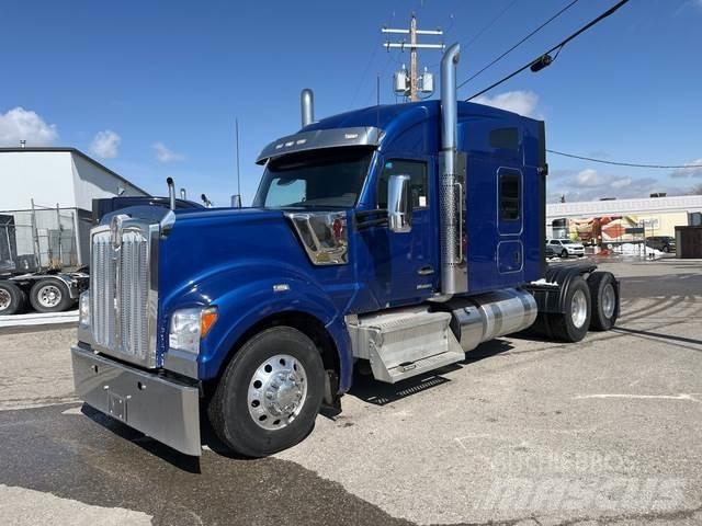 Kenworth W990 Traktorske jedinice