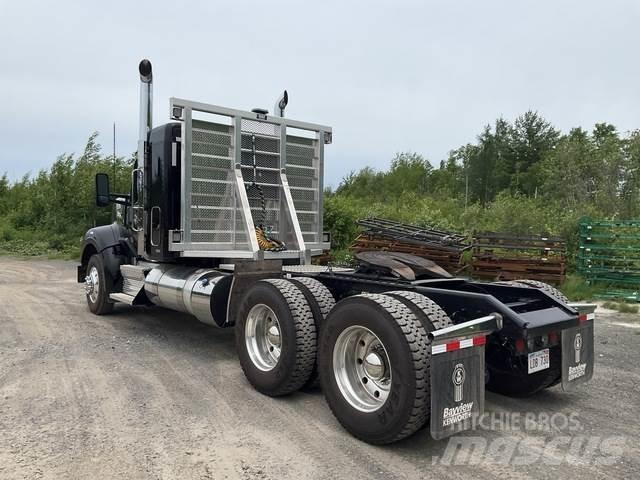 Kenworth W990 Traktorske jedinice