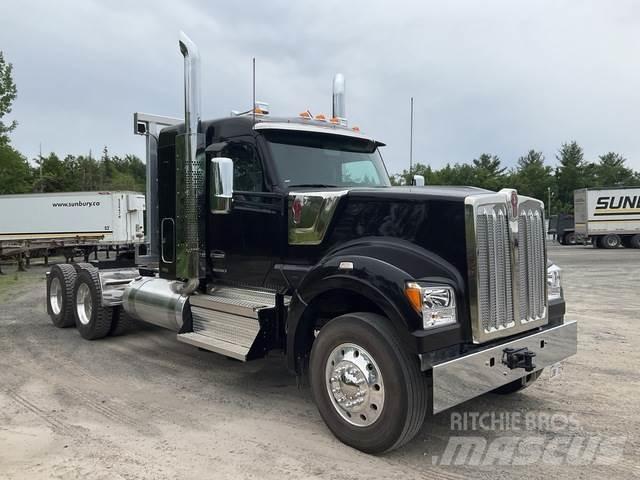 Kenworth W990 Traktorske jedinice