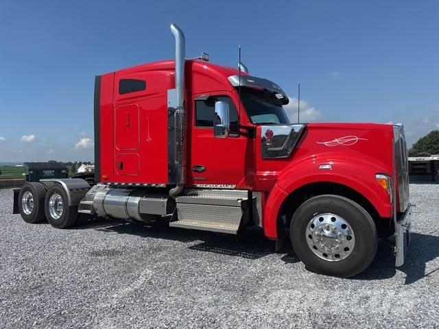 Kenworth W990 Traktorske jedinice