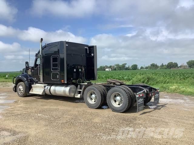 Kenworth W990 Traktorske jedinice