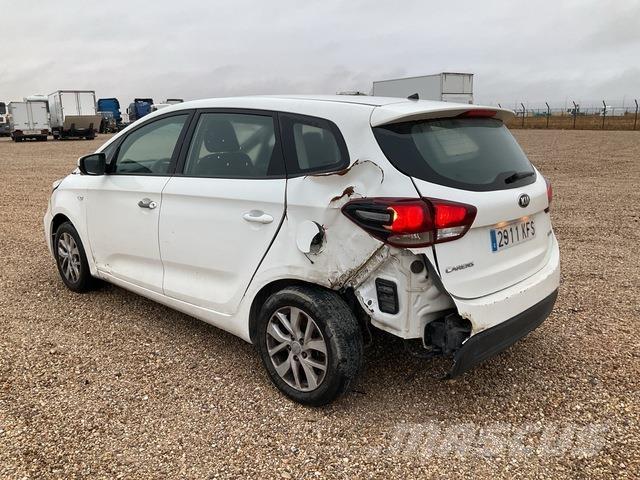 Kia Carens Automobili