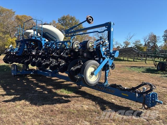 Kinze 3600 Sadilice