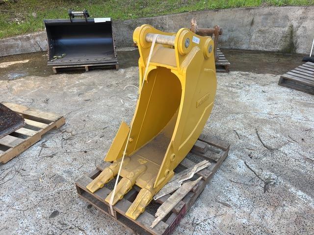 Komatsu  Kašike / Korpe