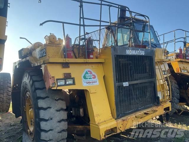 Komatsu 330M Zglobni demperi