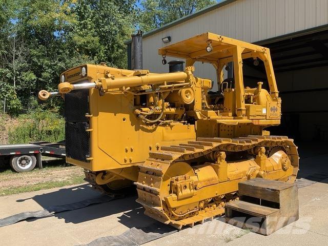 Komatsu D155-A Buldožeri gusjeničari