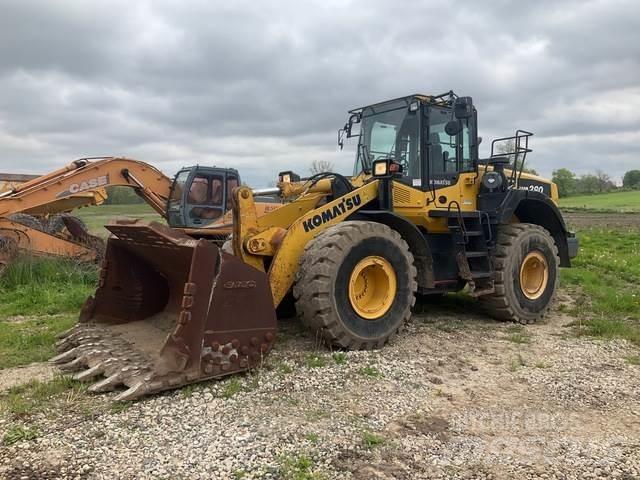 Komatsu WA380 Utovarivači na kotačima