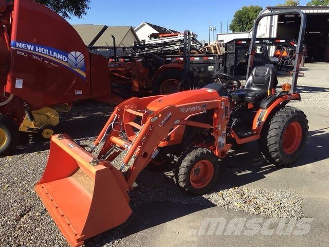 Kubota B2401DT Kompaktni (mali) traktori