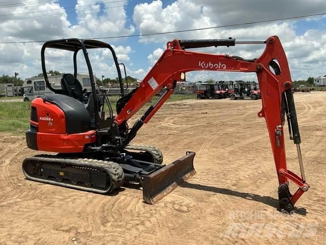 Kubota KX033-4 Bageri gusjeničari