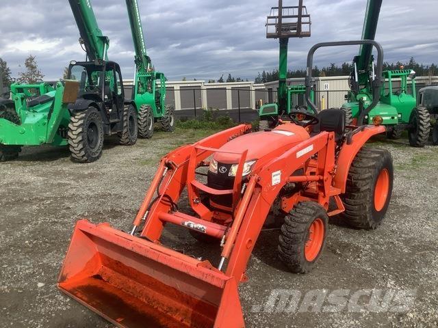 Kubota L2501 Kompaktni (mali) traktori