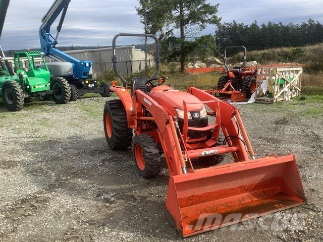 Kubota L2501 Kompaktni (mali) traktori