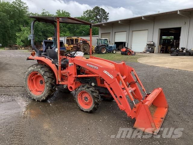 Kubota L2501DT Kompaktni (mali) traktori