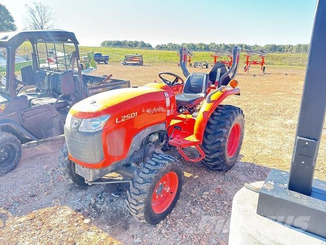 Kubota L2501DT Kompaktni (mali) traktori