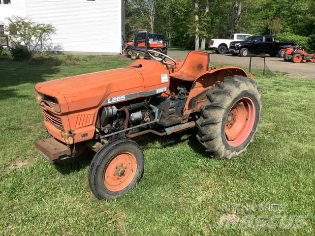 Kubota L285 Traktori