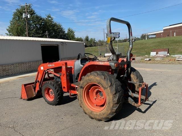 Kubota L3130D Kompaktni (mali) traktori