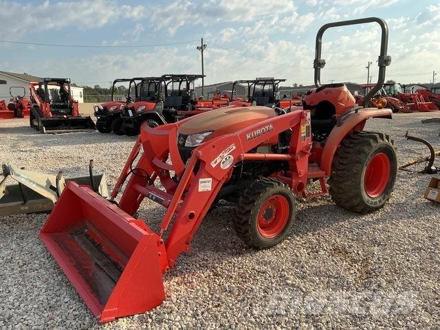 Kubota L3301D Kompaktni (mali) traktori