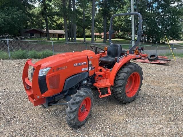 Kubota L3901DT Kompaktni (mali) traktori