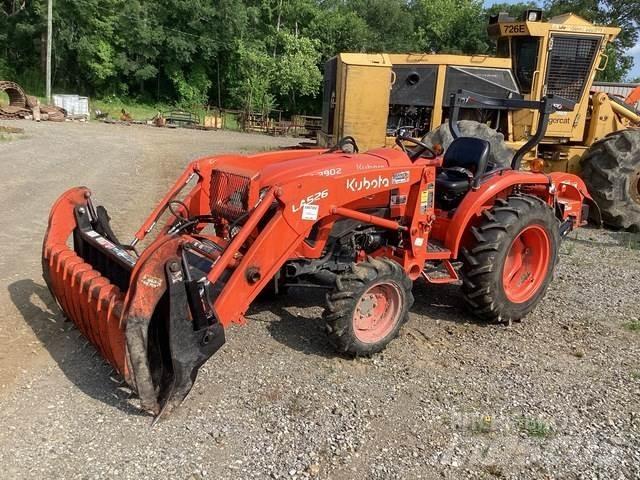Kubota L3902DT Kompaktni (mali) traktori