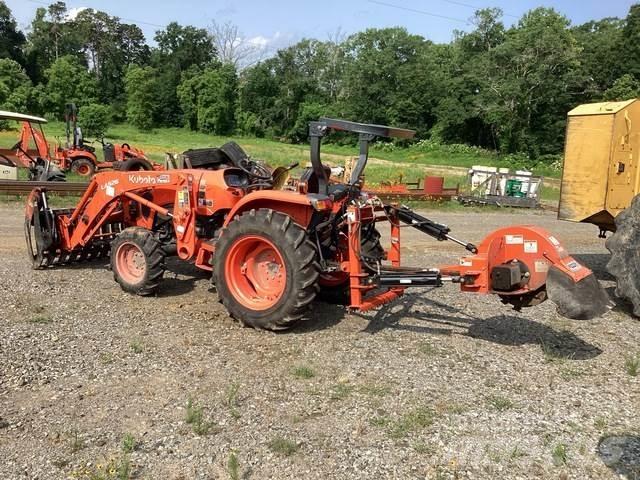 Kubota L3902DT Kompaktni (mali) traktori